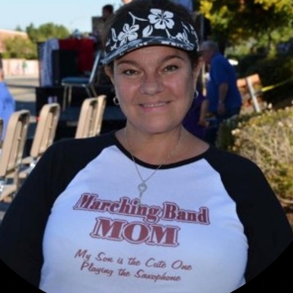 Meet your Posher, Lisa - Picture 3 of 8